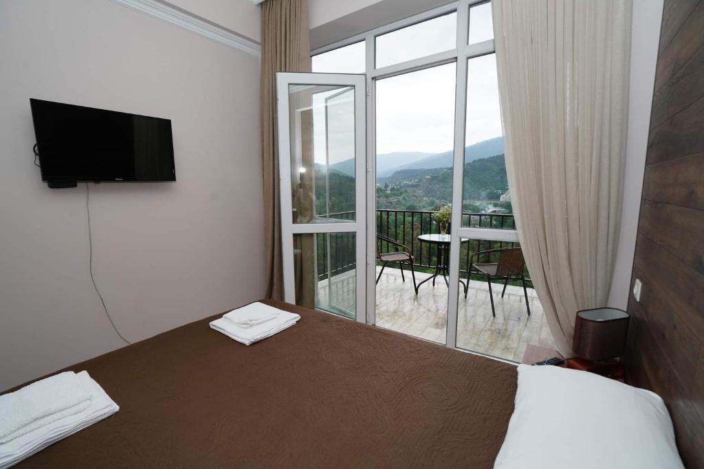 Borjomi-Likani Premium Apartments room 6